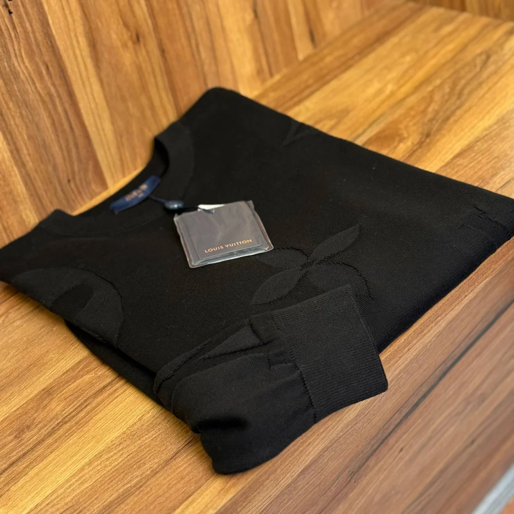 LOUIS VUITTON PULLOVER