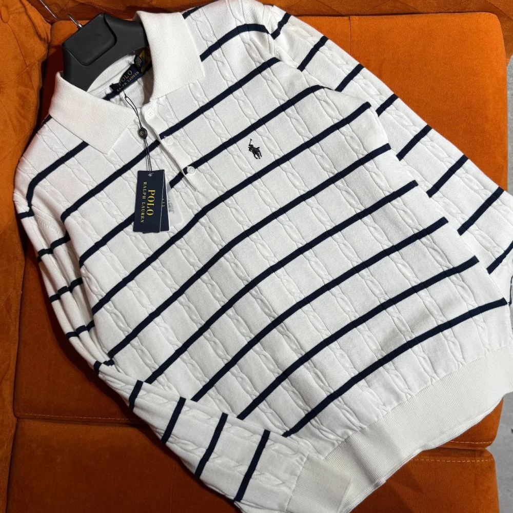 RALPH LAUREN WITH COLLAR