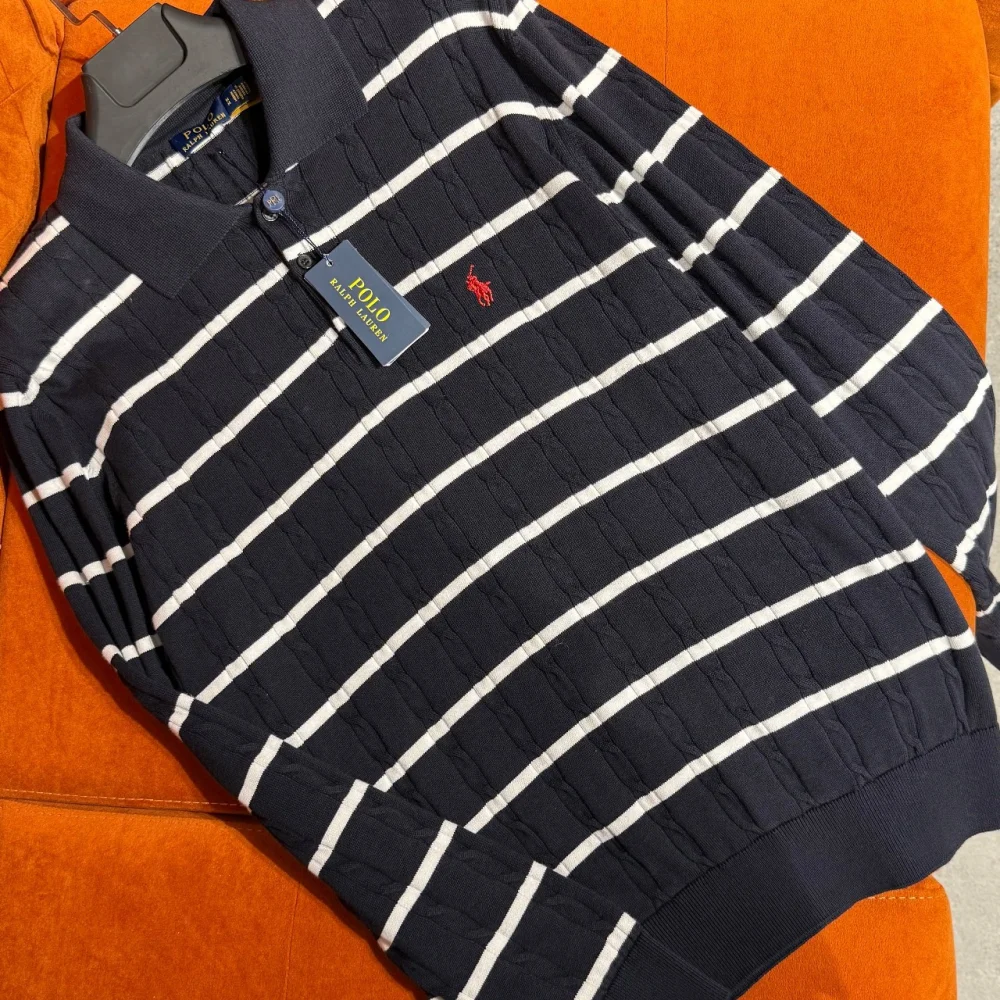 RALPH LAUREN WITH COLLAR